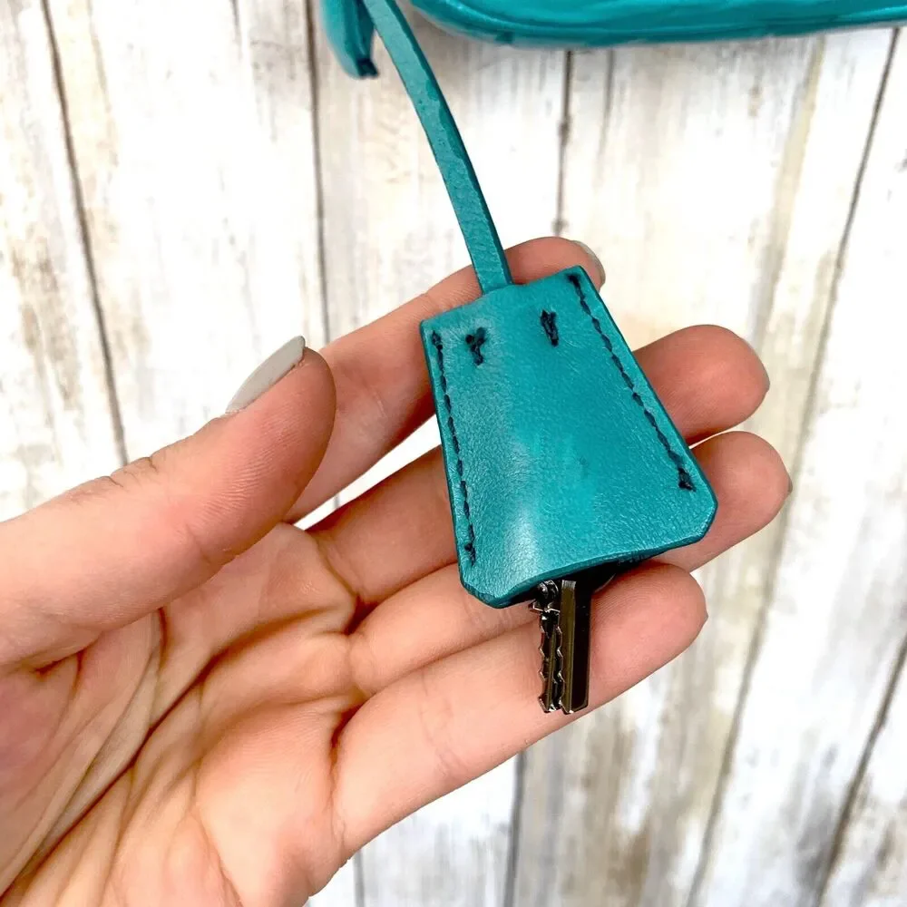 PRADA Pavone Blue Nappa Antique Leather Crossbody Camera Bag Zip Handheld RARE - Picture 10 of 12